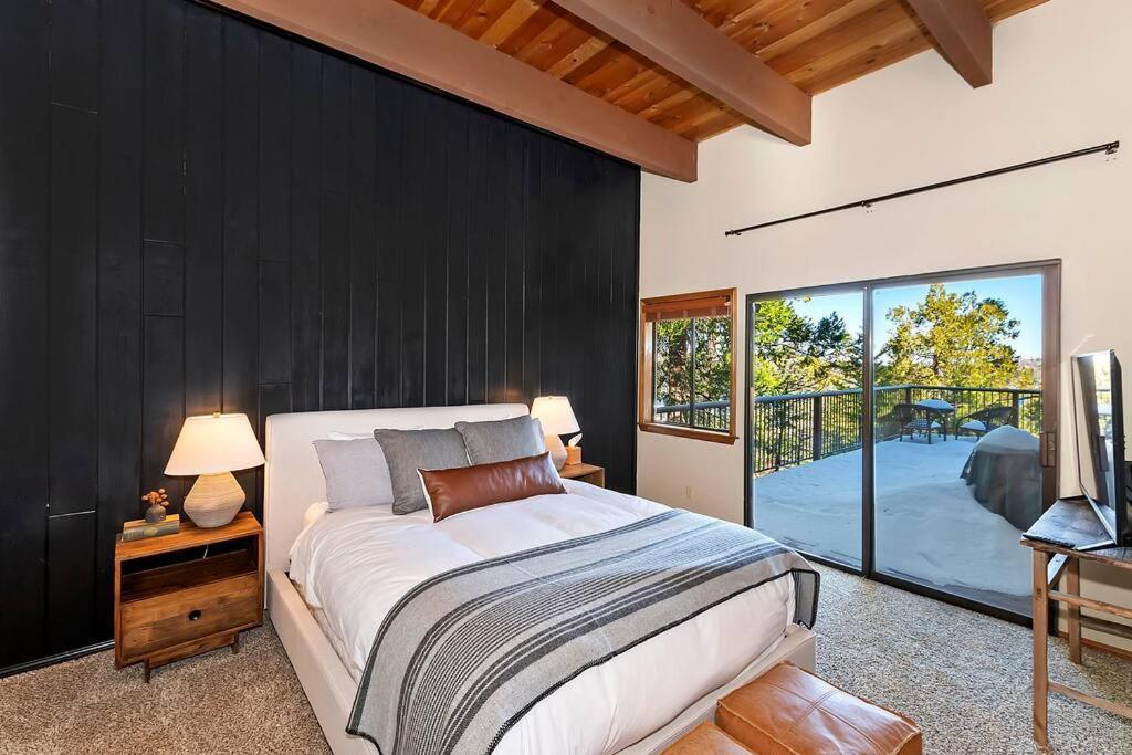 Stunning Lake View Game Room Spa Walk To Village Lake Arrowhead Ngoại thất bức ảnh