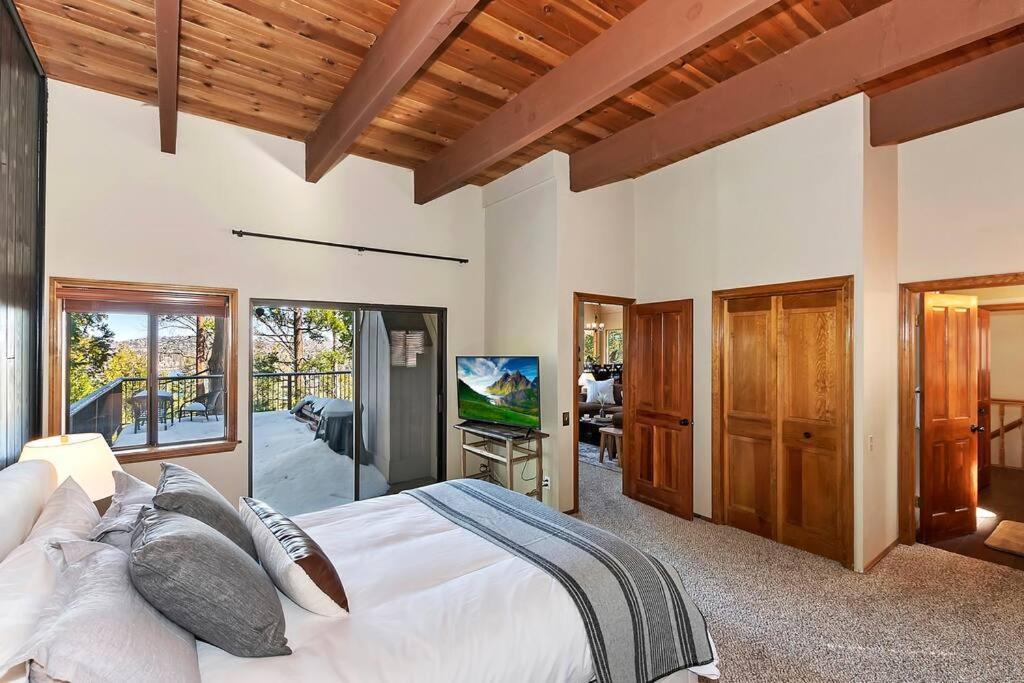 Stunning Lake View Game Room Spa Walk To Village Lake Arrowhead Ngoại thất bức ảnh
